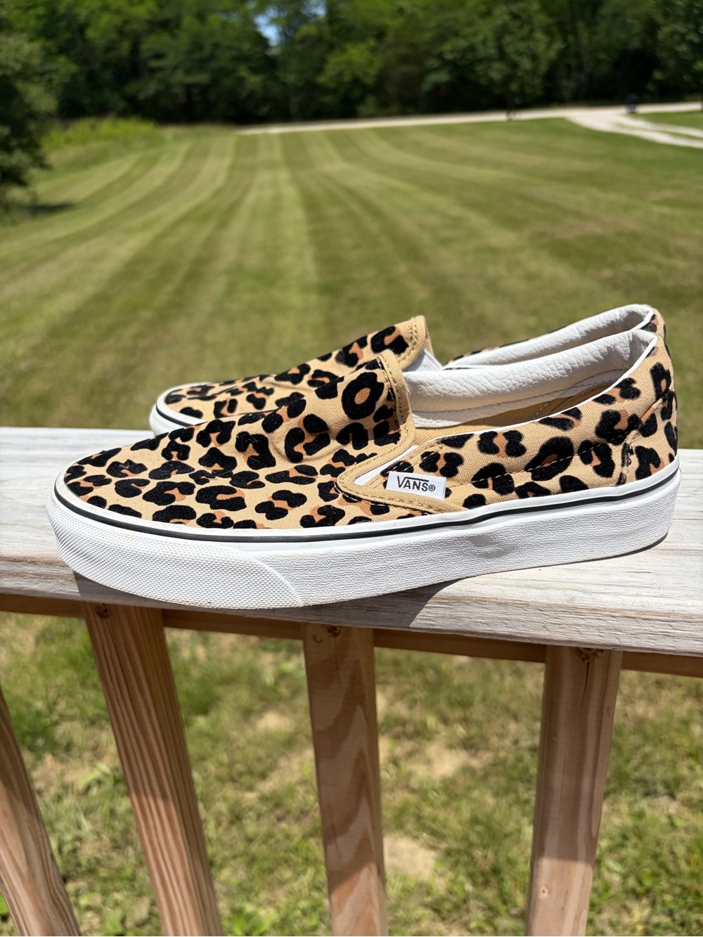 Vans Slip-On Leopard Print Slip On Shoes/Sneaker WM’s US S7.5 & Men’s US 6 Used - Picture 4 of 13